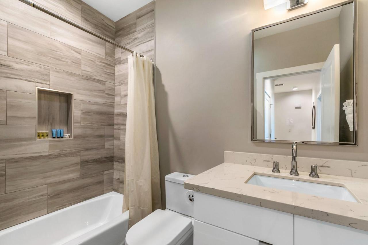Amazing New Construction Villa With Balconies ニューオーリンズ エクステリア 写真