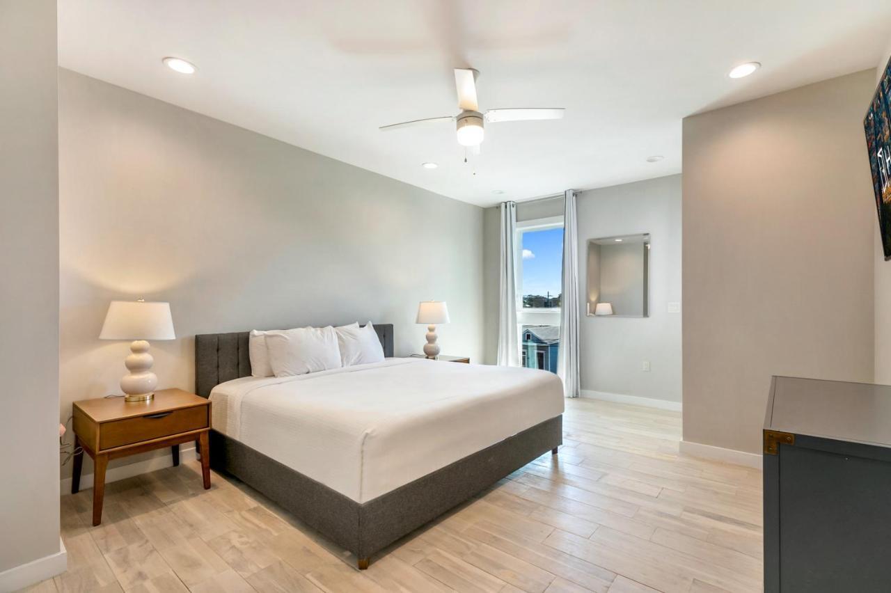 Amazing New Construction Villa With Balconies ニューオーリンズ エクステリア 写真